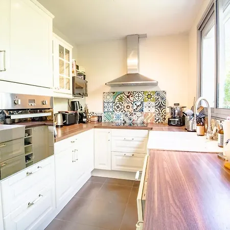 Superbe Maison De Ville A Proximite Du Centre-ville Avec Exterieur Holiday home *